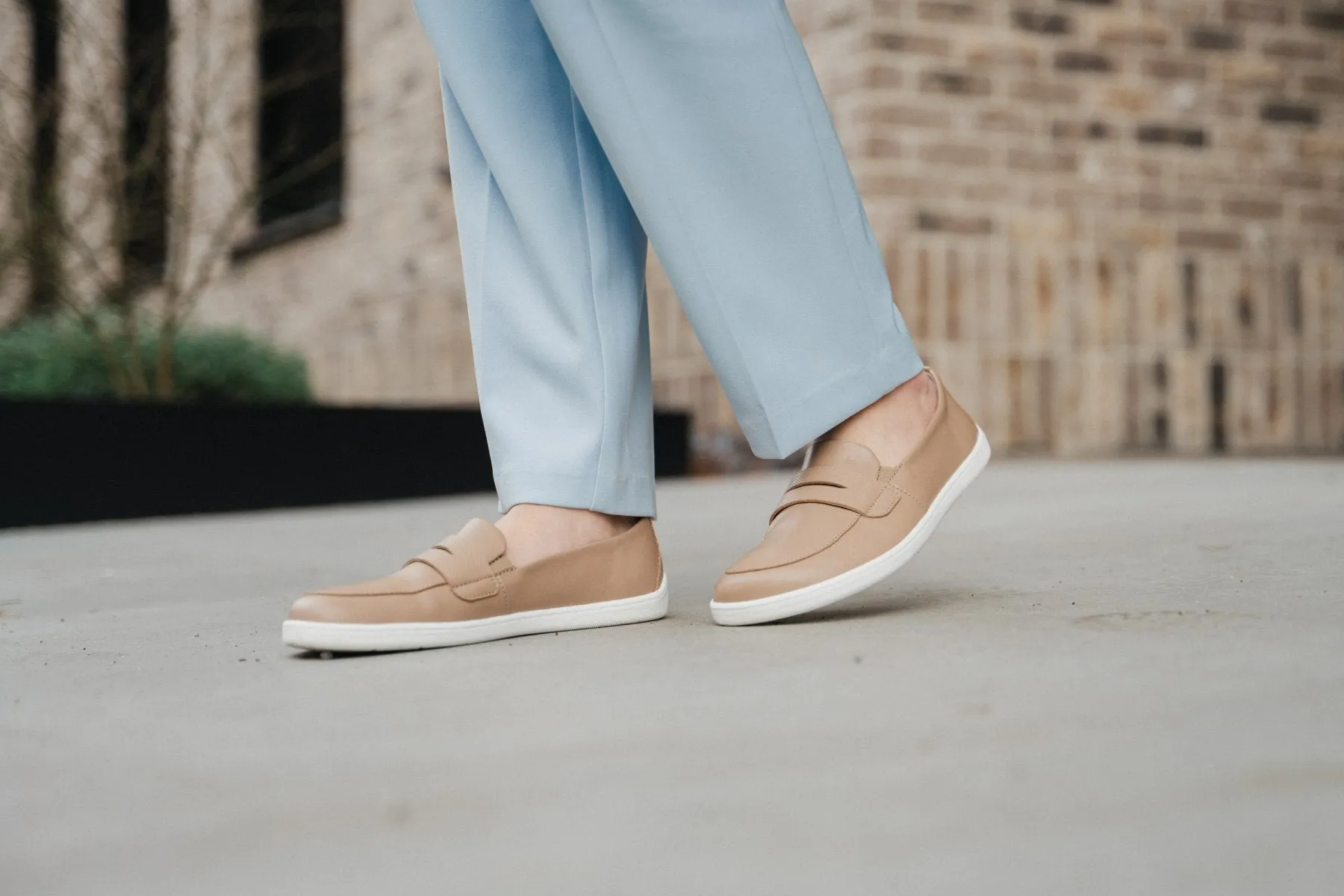 Barefoot Moccasins Be Lenka Buena - Latte Brown