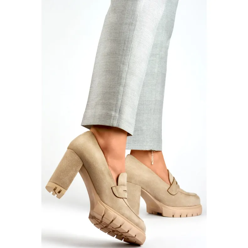 Beige high-heeled moccasins