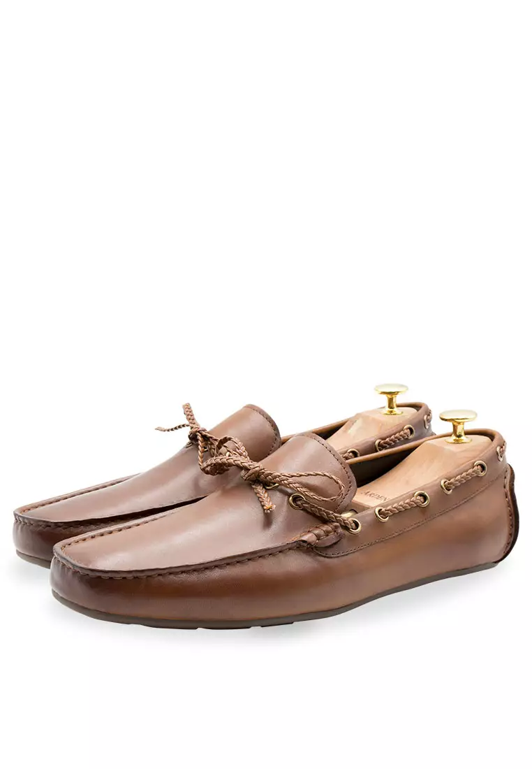 Esperanza Chestnut Moccasins