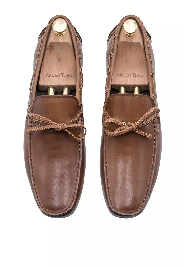 Esperanza Chestnut Moccasins