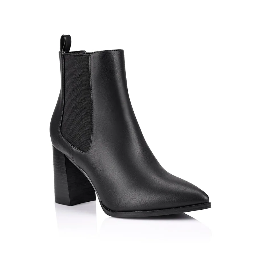 Magellan Chelsea Ankle Boots - Black