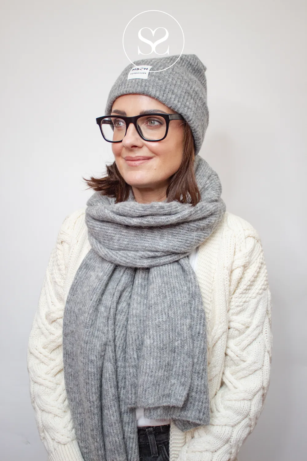 MOSS COPENHAGEN HOPE GREY SCARF