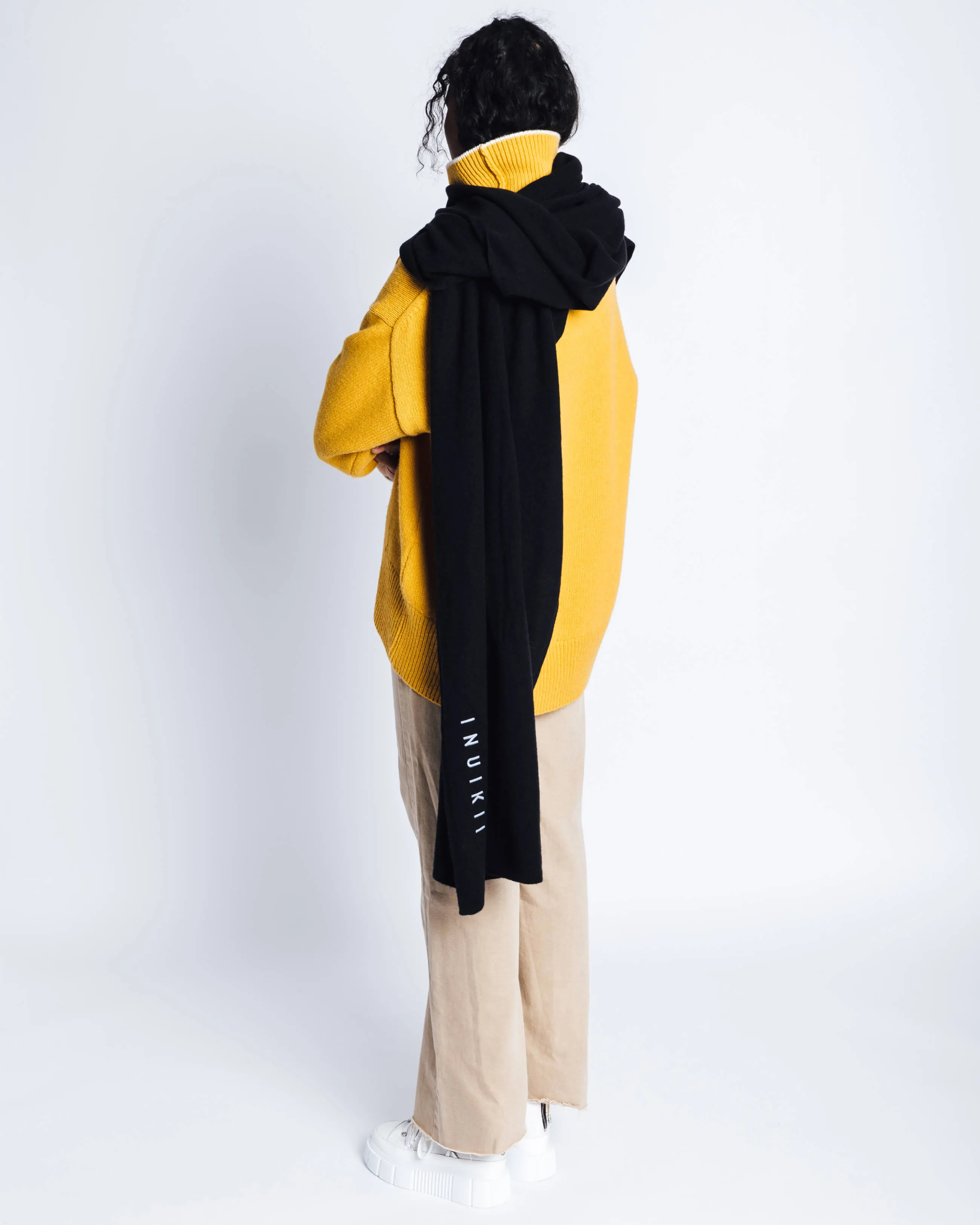  Oversized Wool Scarf Black 