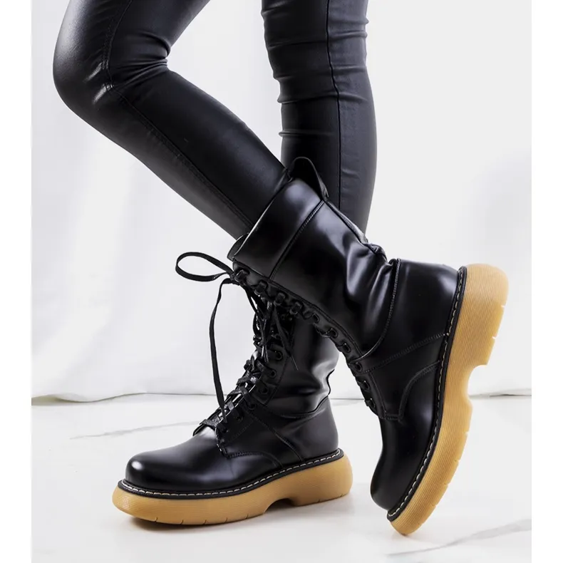 PA1 Black boots from Redel