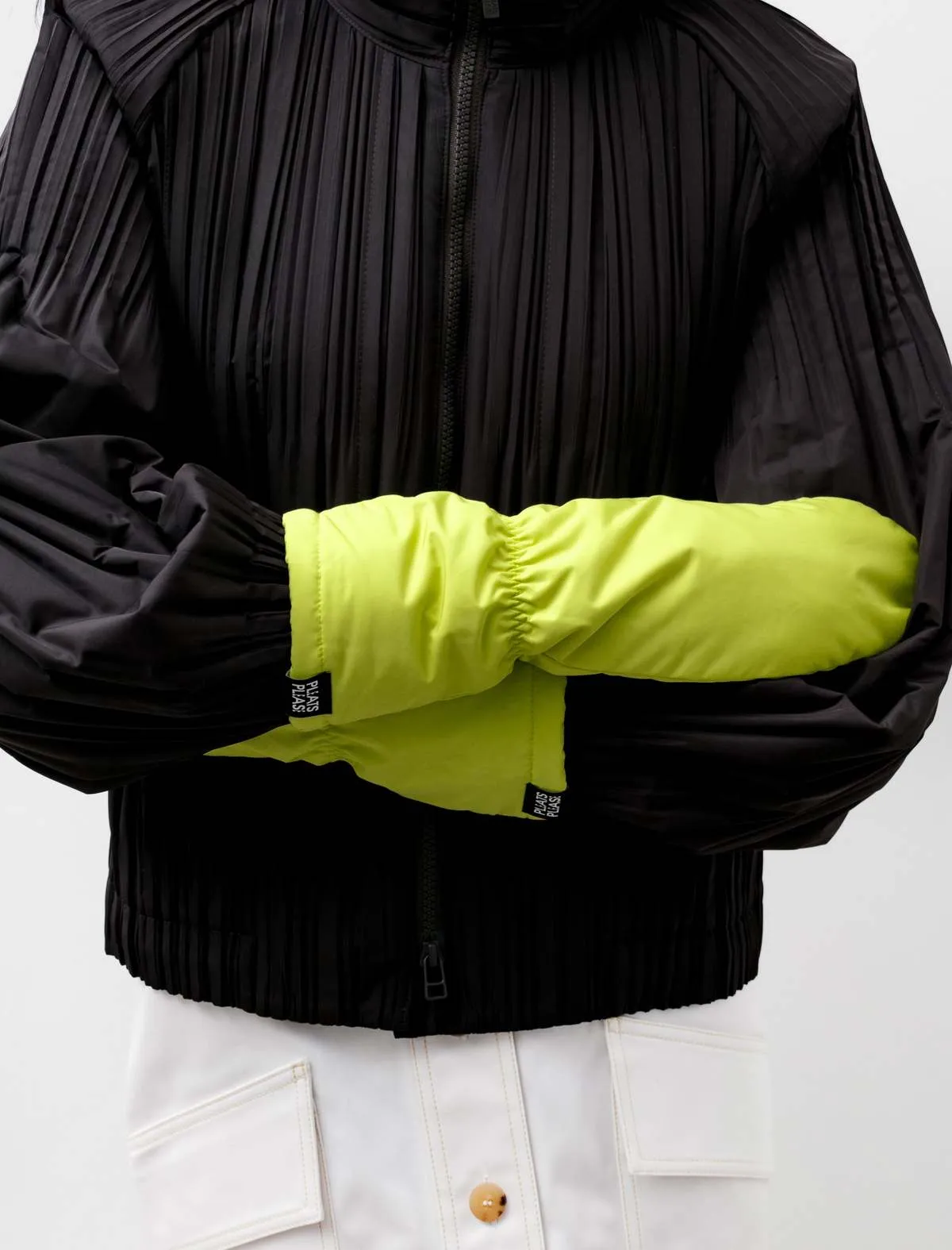 Pleats Mittens - Yellow Green