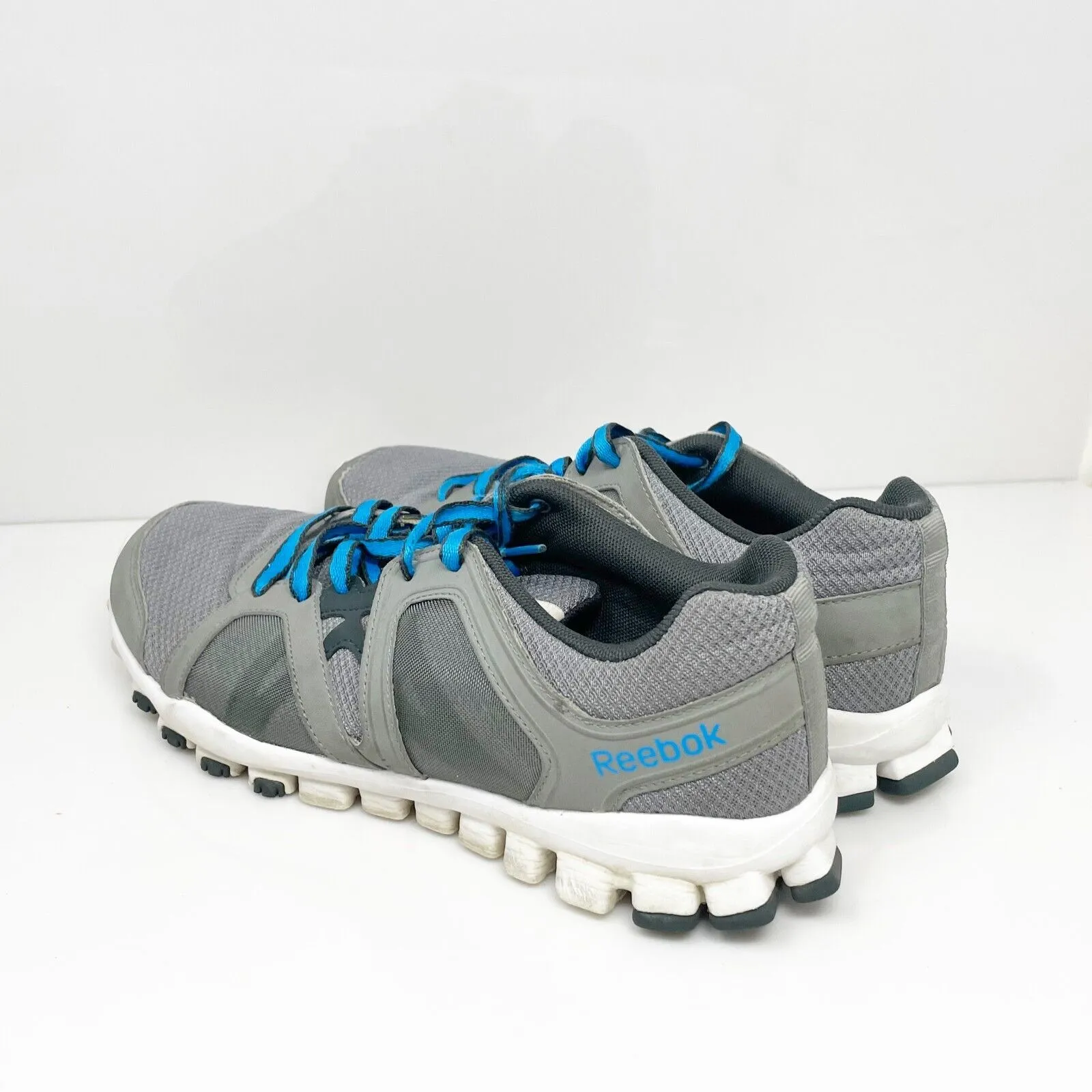 Reebok Mens Realflex Train RS 2.0 M48048 Gray Running Shoes Sneakers Size 9.5