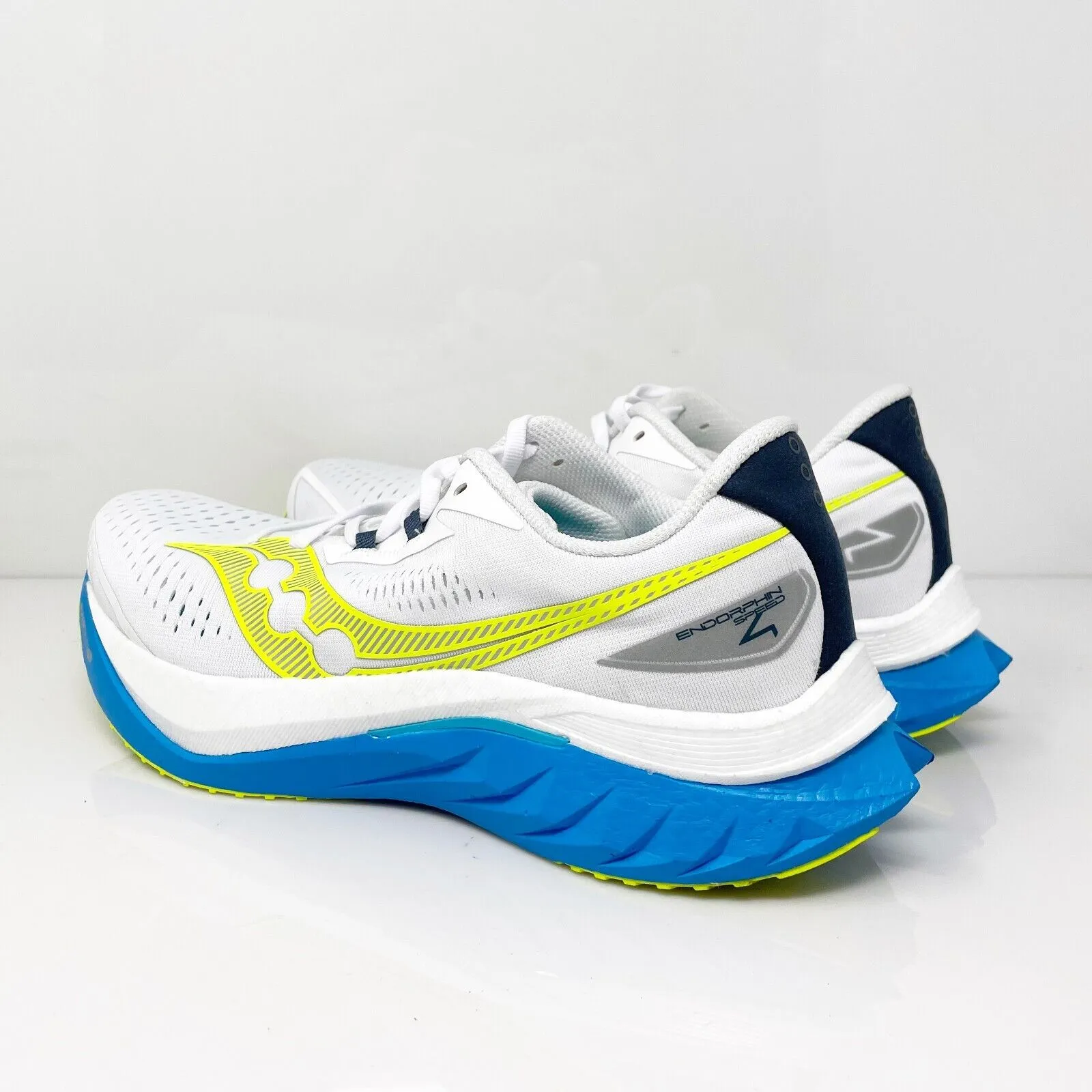 Saucony Mens Endorphin Speed 4 S20940-222 White Running Shoes Sneakers Size 11