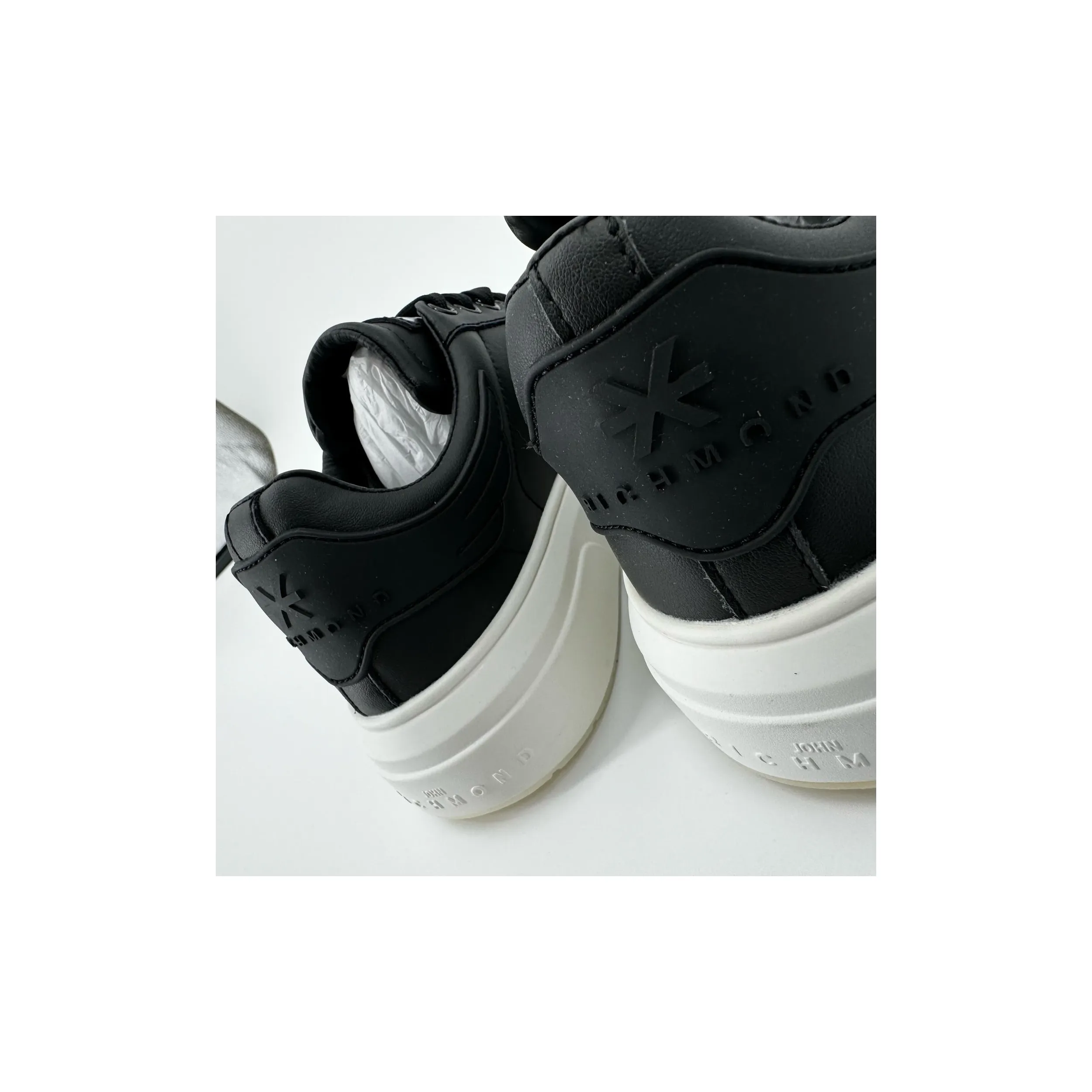 SNEAKERS JOHN RICHMOND CON MAXI LOGO