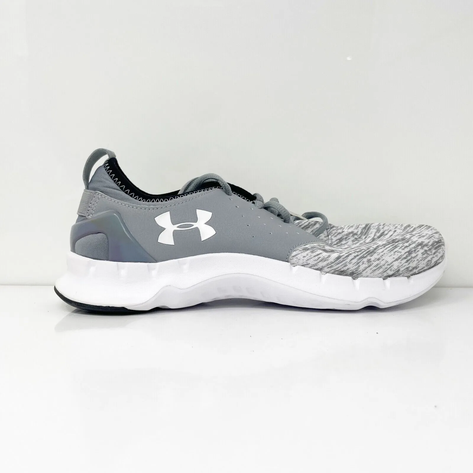 Under Armour Mens Flow Twist 1265282-100 Gray Running Shoes Sneakers 8.5